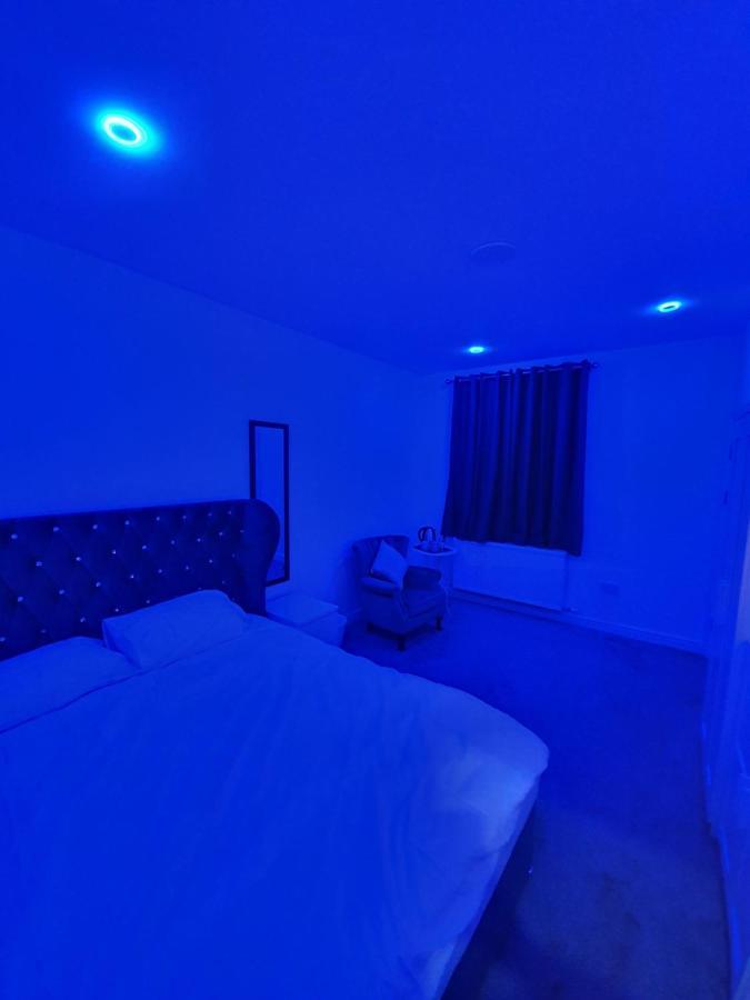 Beautiful Rooms Shaw St And Pine St Бері Екстер'єр фото