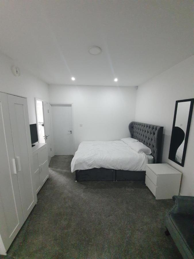 Beautiful Rooms Shaw St And Pine St Бері Екстер'єр фото