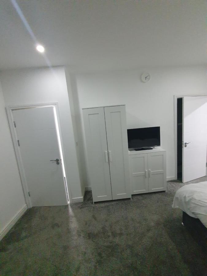 Beautiful Rooms Shaw St And Pine St Бері Екстер'єр фото